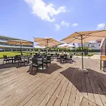 - Hotel, Termas & Otel