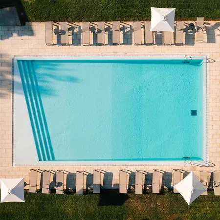 - Hotel, Termas &