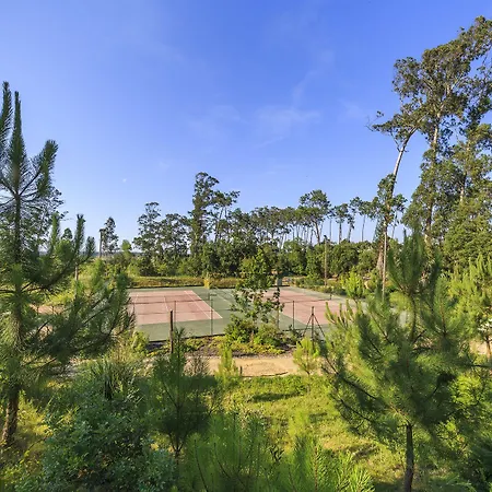 - Hotel, Termas & Hotel Monte Real