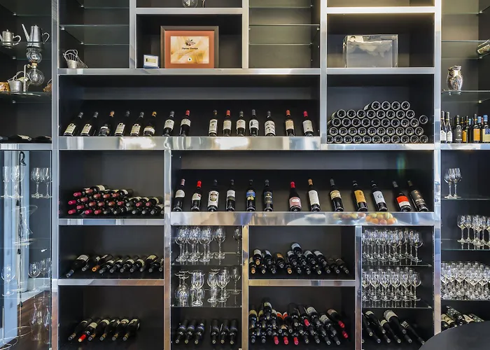 - Hotel, Termas & Hotel Monte Real